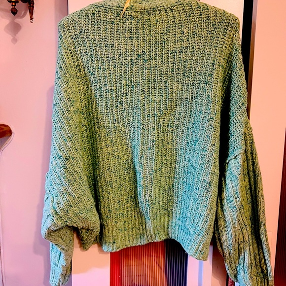 Cable Knit Sweater - Picture 3 of 4
